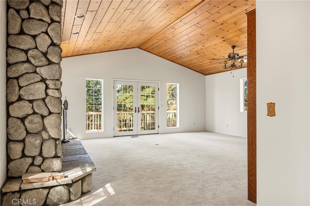 30930 Glen Oak