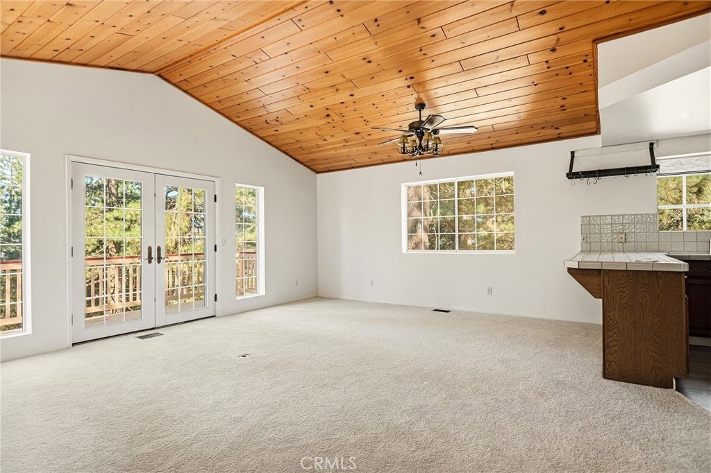 30930 Glen Oak