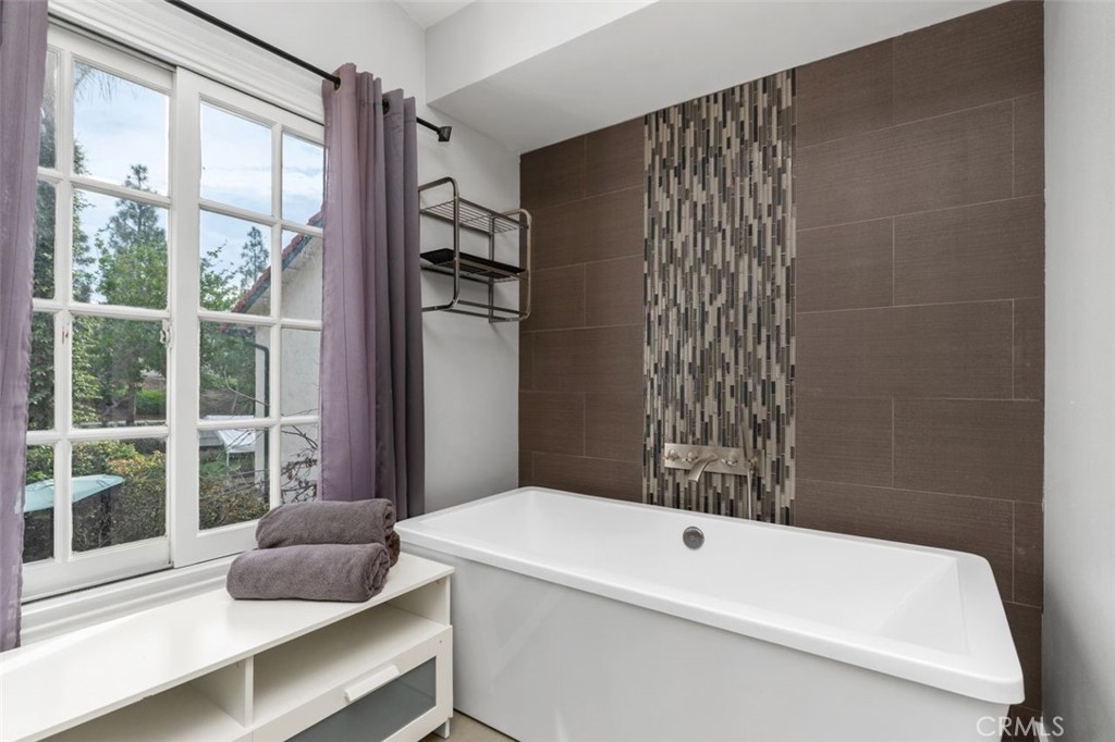 Parkwood Estates (PE) - Residential