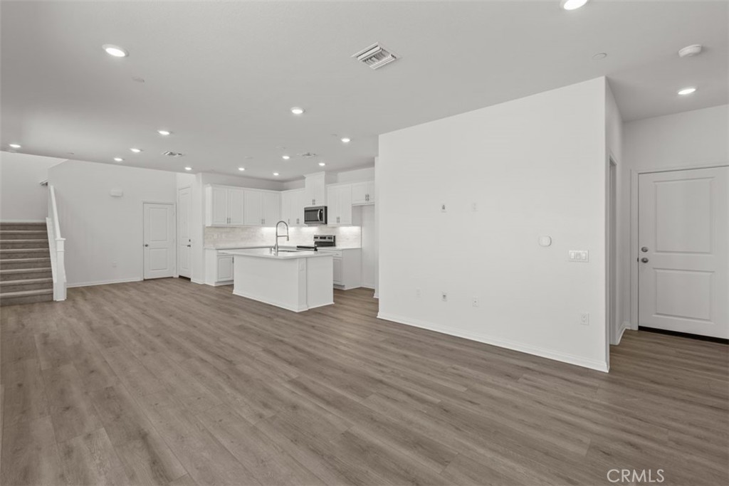 16033 Cochise Court