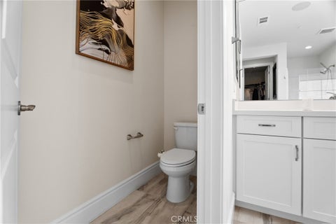 Tiny photo for 24347 W Stone Bend LN, West Hills, CA 91304 (MLS # SR26178850)