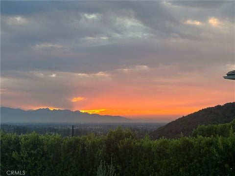 Tiny photo for 24347 W Stone Bend LN, West Hills, CA 91304 (MLS # SR26178850)