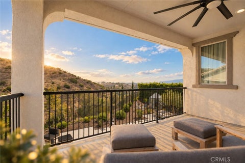 Tiny photo for 24347 W Stone Bend LN, West Hills, CA 91304 (MLS # SR26178850)