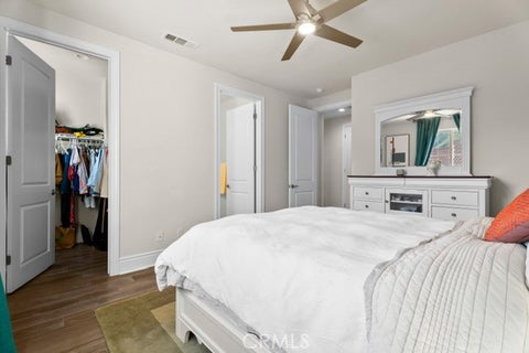 Tiny photo for 24347 W Stone Bend LN, West Hills, CA 91304 (MLS # SR26178850)