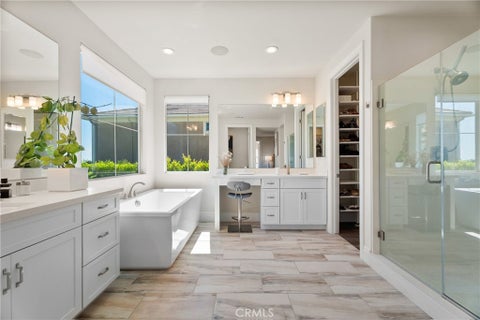 Tiny photo for 24347 W Stone Bend LN, West Hills, CA 91304 (MLS # SR26178850)
