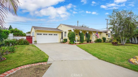 Photo of 11631 Blue Jay LN, Garden Grove, CA 92841 (MLS # OC26200652)