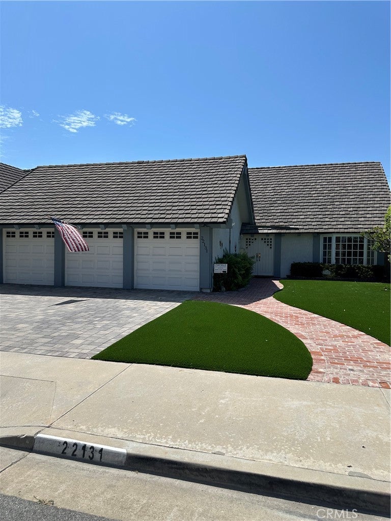 22131 Wood Island
