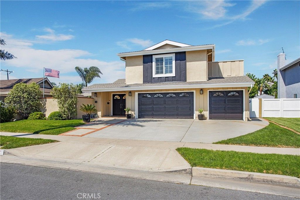Photo of 9091 Aloha Dr, Huntington Beach, CA 92646 (MLS # OC26078205)