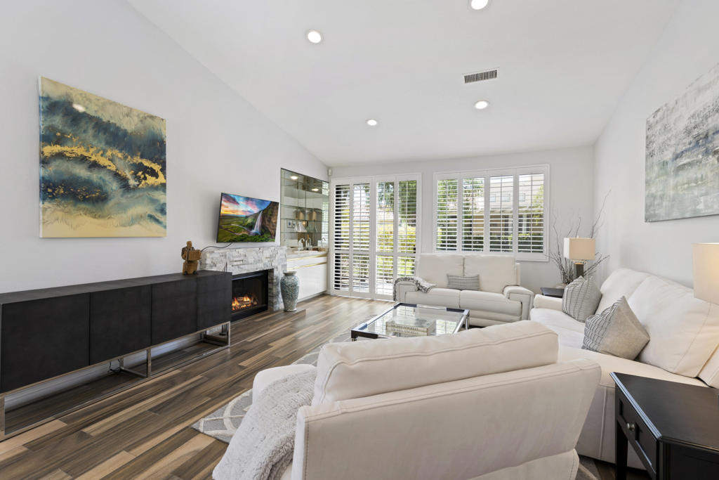 105 Brandigo Circle