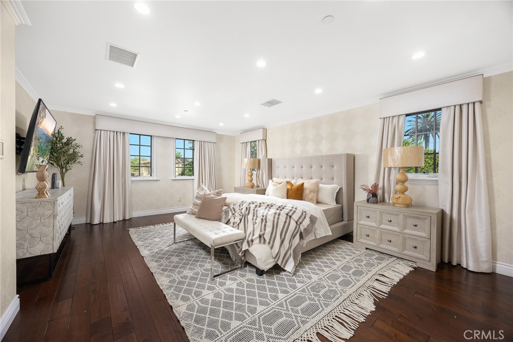 Arcadia, California, 91006, United States, 4 Bedrooms Bedrooms, ,5 BathroomsBathrooms,Residential,Active,2041688