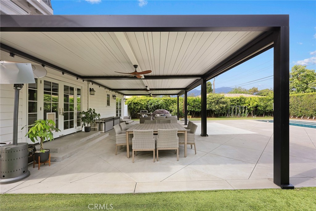 Arcadia, California, 91006, United States, 4 Bedrooms Bedrooms, ,5 BathroomsBathrooms,Residential,Active,2041688