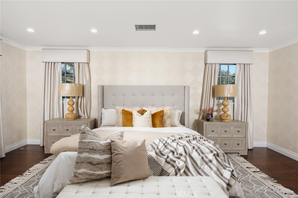 Arcadia, California, 91006, United States, 4 Bedrooms Bedrooms, ,5 BathroomsBathrooms,Residential,Active,2041688