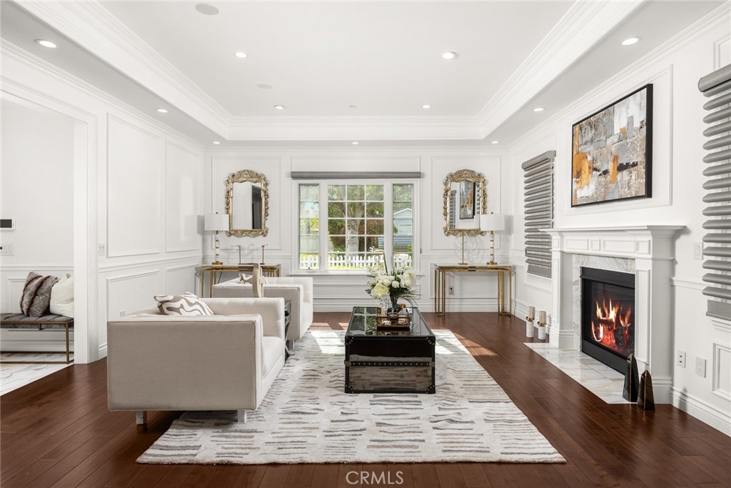 Arcadia, California, 91006, United States, 4 Bedrooms Bedrooms, ,5 BathroomsBathrooms,Residential,Active,2041688
