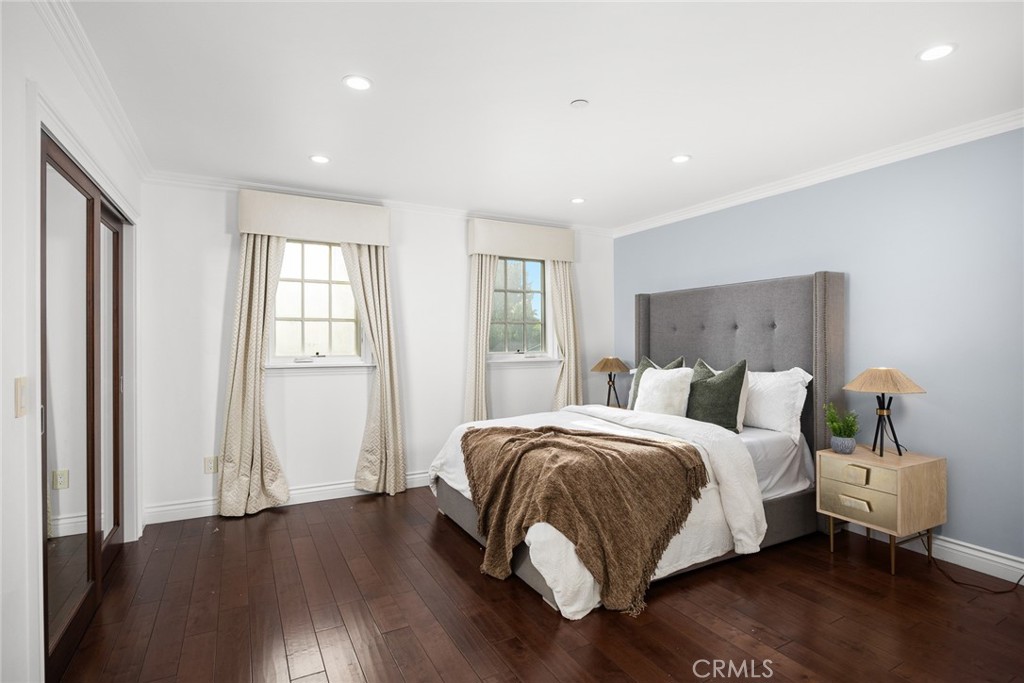 Arcadia, California, 91006, United States, 4 Bedrooms Bedrooms, ,5 BathroomsBathrooms,Residential,Active,2041688