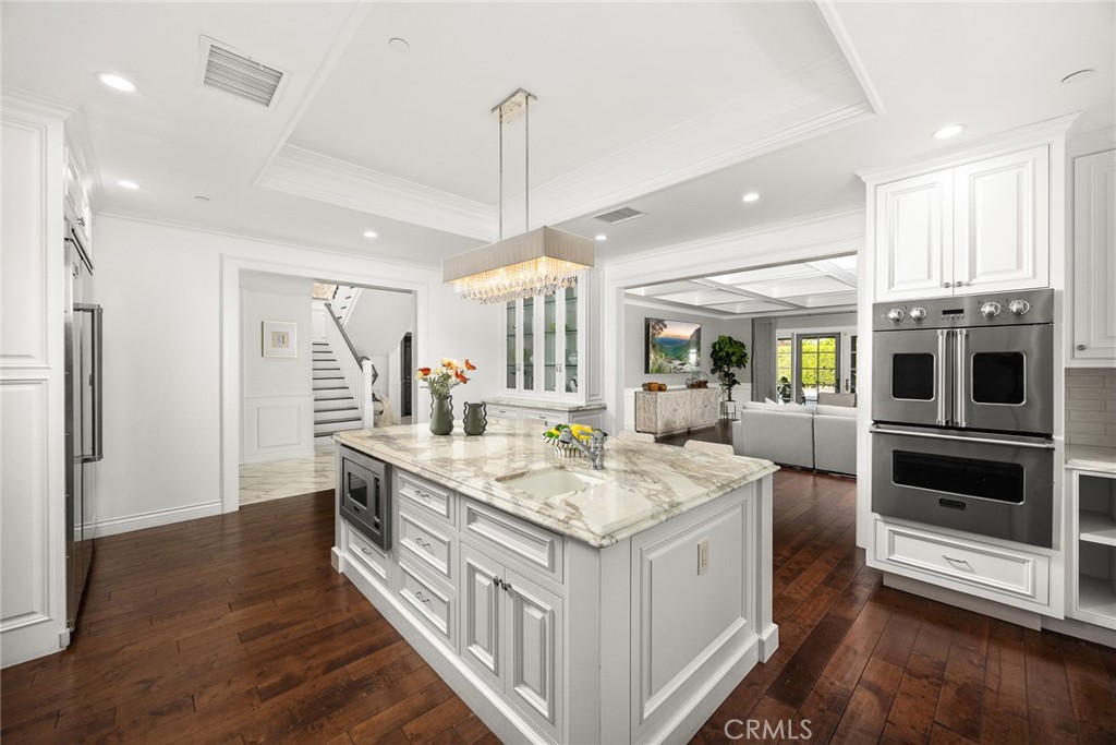 Arcadia, California, 91006, United States, 4 Bedrooms Bedrooms, ,5 BathroomsBathrooms,Residential,Active,2041688