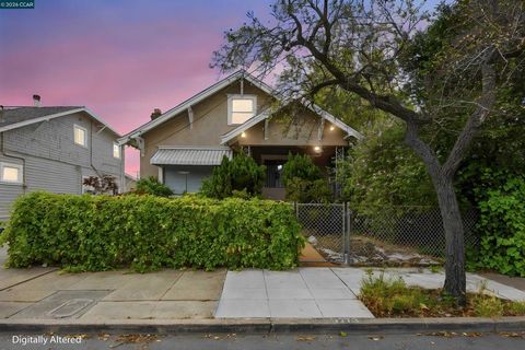 Photo of 3773 Marion Ave AVE, Oakland, CA 94619 (MLS # 41136512)