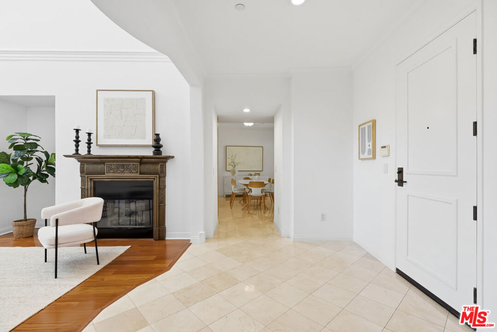 5625 Crescent Parkway 336
