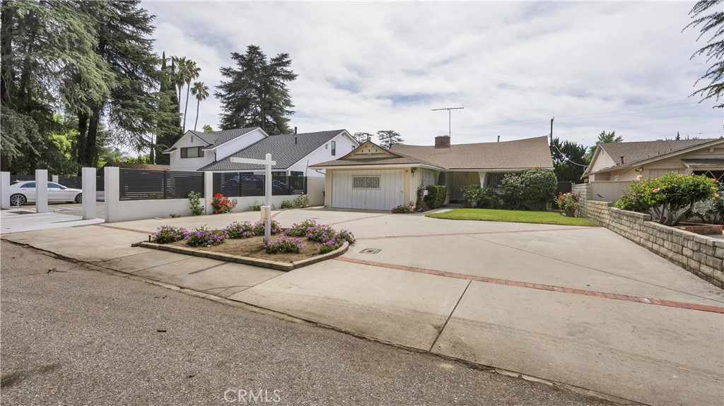13424 Chandler