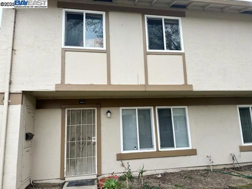 Welcome to this spacious 4-bedroom, 2.5-bath townhouse located in the Cabrillo neighborhood of Fremont. Designed for comfortable living, this well-maintained home offers excellent indoor-outdoor flow and plenty of room for family, guests, or home office setups. • Bright, airy living spaces with dual-pane windows allowing for abundant natural light. • The kitchen features oak cabinets, Quartz counters, and ample counter space for cooking and entertaining. • Spacious bedrooms upstairs with 2 full bathrooms; a half bath on the main entry level adds convenience. • Off-street parking available; HOA covers common area upkeep. • Located in a well-established planned-development community, with greenbelts, playgrounds, and residents who value quiet, family friendly surroundings. • Shopping, dining, parks, and transit are all nearby, making for a well-rounded lifestyle.