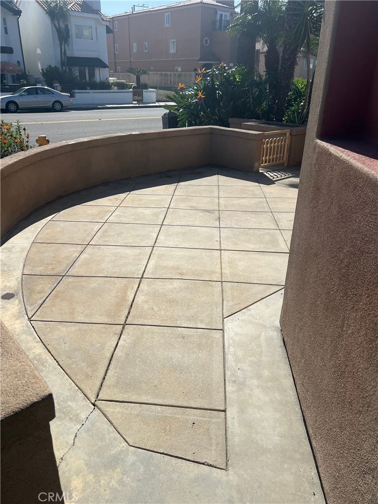 Downtown Area (DOWN) - Residential Lease