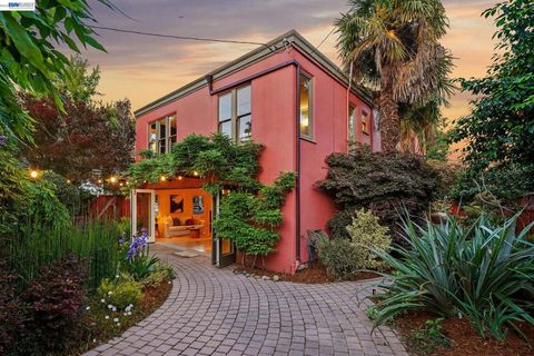 Photo of 1635 High St St, Alameda, CA 94501 (MLS # 41133211)