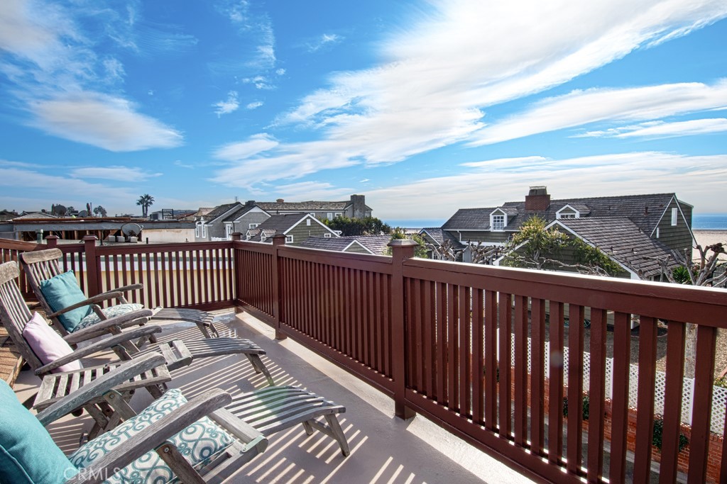 1541 E Ocean Boulevard