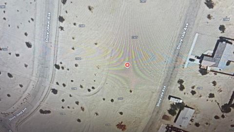 Photo of 2301 Shore Isle Avenue, Thermal, CA 92274 (MLS # 219146362DA)