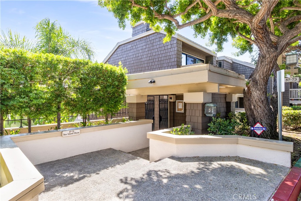 59 Sea Island Drive