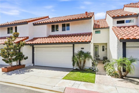 Photo of 1409 Arch Lane, Huntington Beach, CA 92648 (MLS # PW26198164)