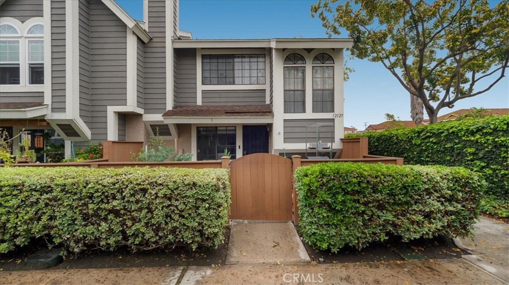 12125 Foster Road 1