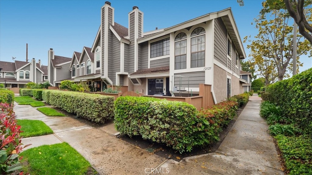 12125 Foster Road 1
