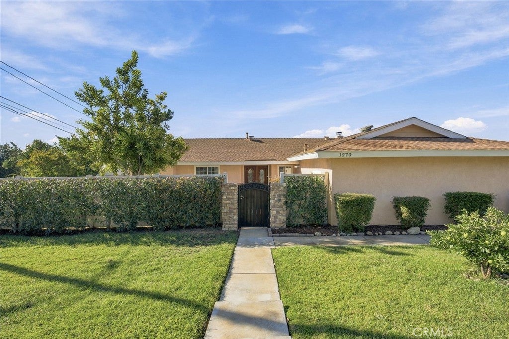 1270 W 25th Street