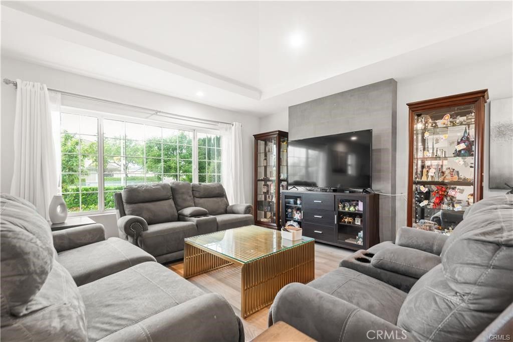 Photo of 6770 Oak Avenue, Arcadia, CA 91007 (MLS # OC25265314)