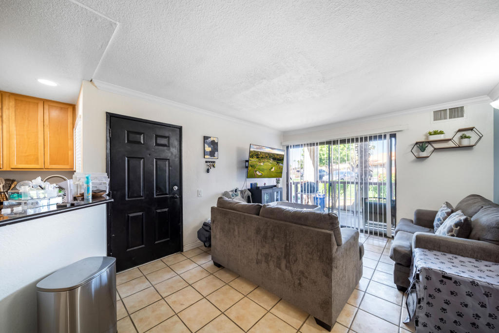 Saddleback - Residential