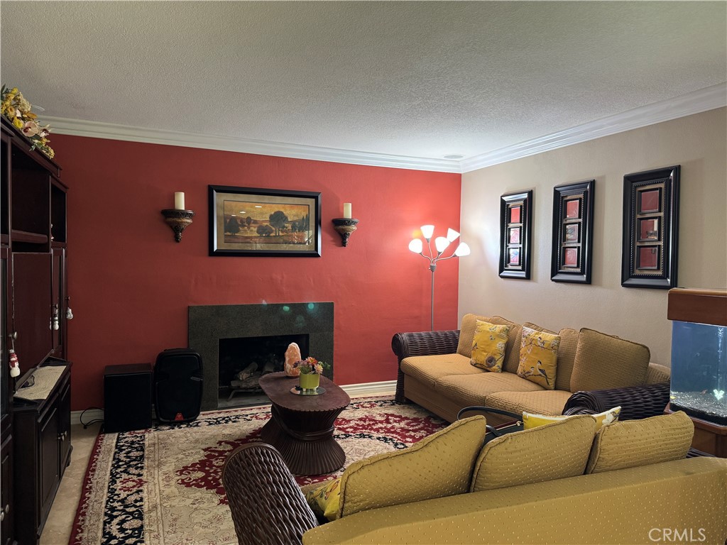 6911 E Williams Circle