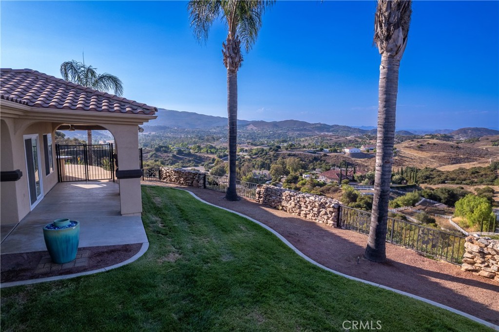 40055 Valle Vista