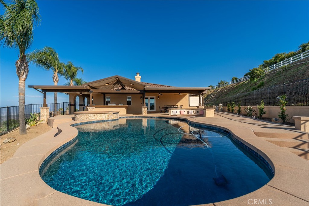 40055 Valle Vista