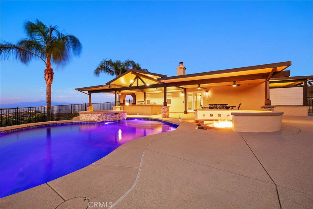 40055 Valle Vista