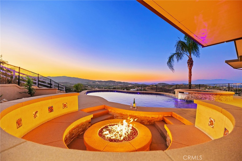 40055 Valle Vista