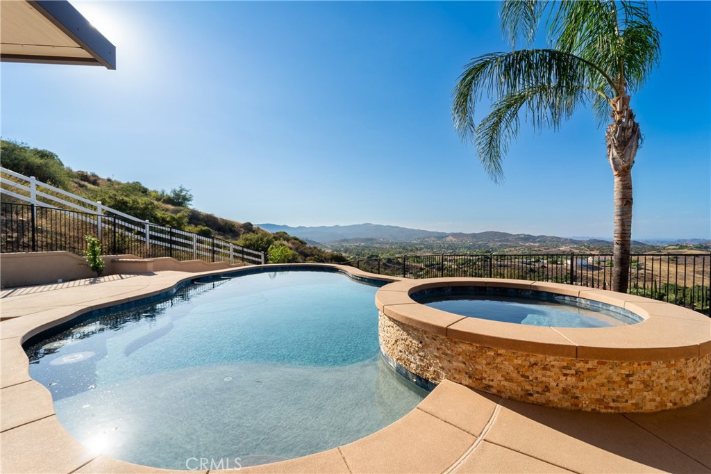 40055 Valle Vista