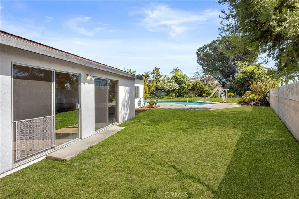 Lake Forest, California 92630, United States, 4 Bedrooms Bedrooms, ,3 BathroomsBathrooms,Residential,Active,235945