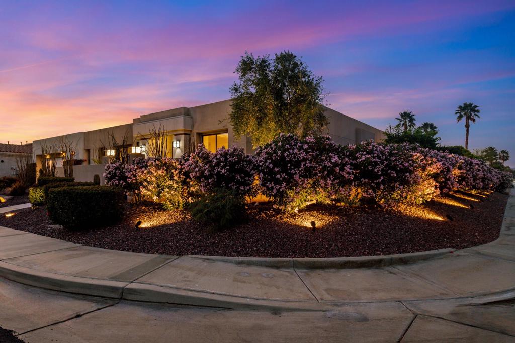 1450 Lorena Way