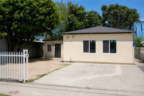 Photo of 518 N Santa Fe AVE, Compton, CA 90221 (MLS # SR26163076)