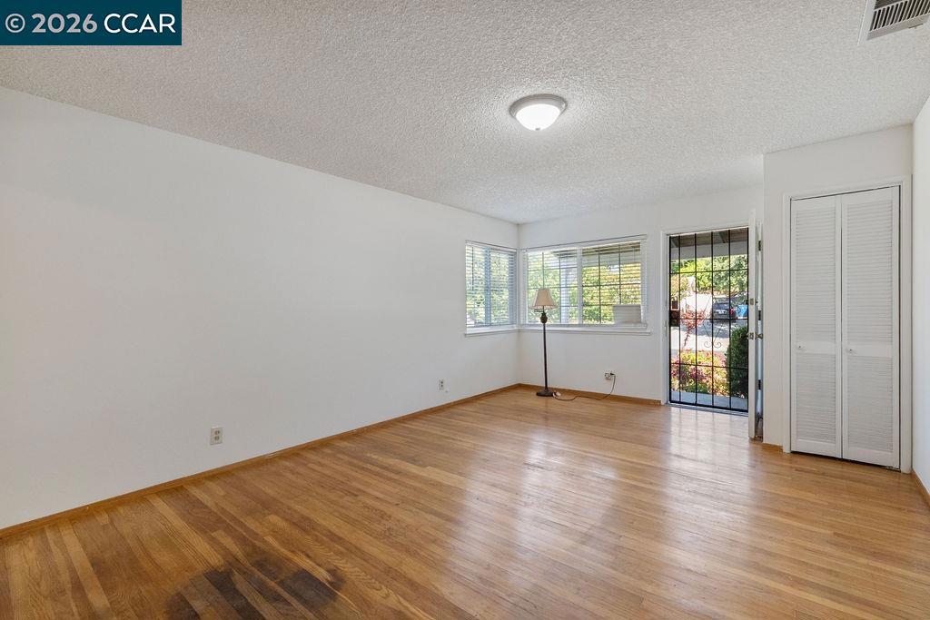 3112 Garrow Dr