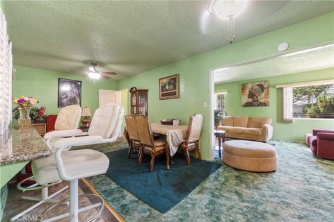 Tiny photo for 11028 Spinning Avenue, Inglewood, CA 90303 (MLS # SB25149054)