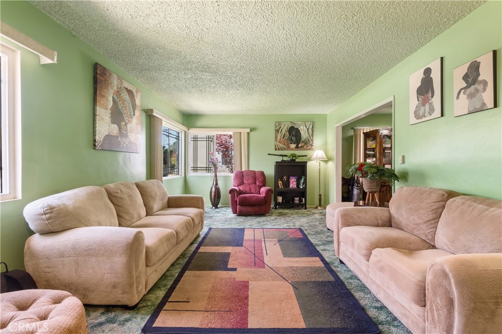 11028 Spinning Avenue