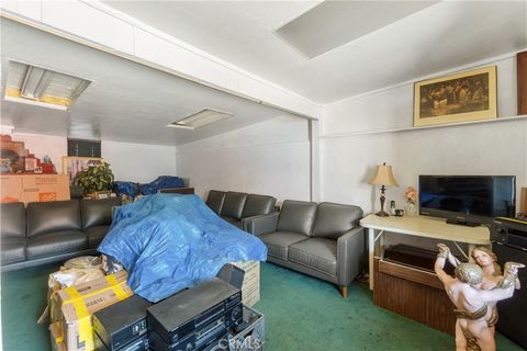 Tiny photo for 11028 Spinning Avenue, Inglewood, CA 90303 (MLS # SB25149054)