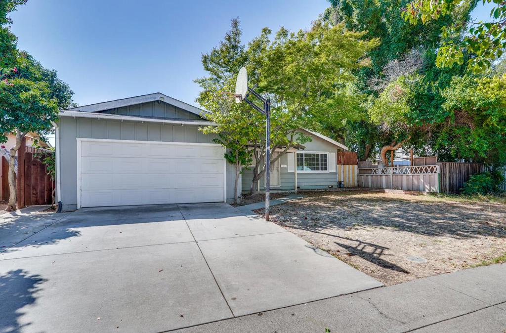 208 Whirlaway Drive
