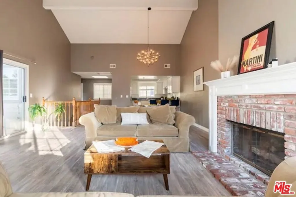 Redondo Beach, California 90278, United States, 3 Bedrooms Bedrooms, ,2 BathroomsBathrooms,Residential,Active,152767