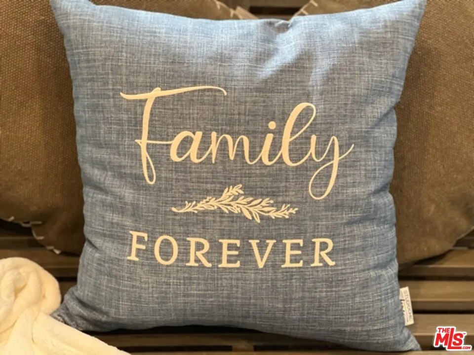 Redondo Beach, California 90278, United States, 3 Bedrooms Bedrooms, ,2 BathroomsBathrooms,Residential,Active,152767